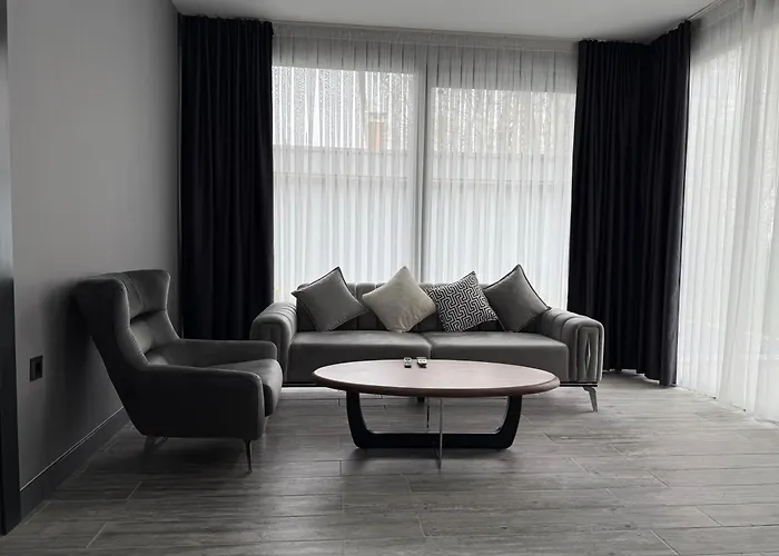 Rezort Hilloria Tatil Koeyue *